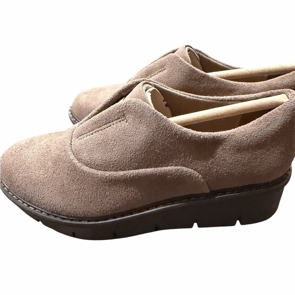 Clarks Women's Brown Suede Loafers - Picture 3 of 5